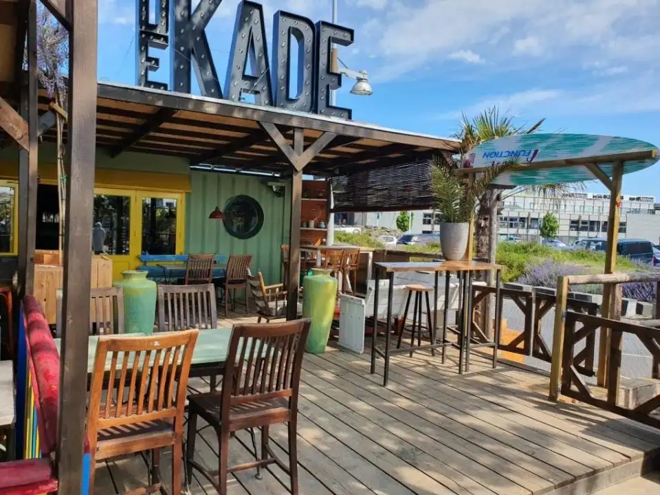 Terras van De Kade
